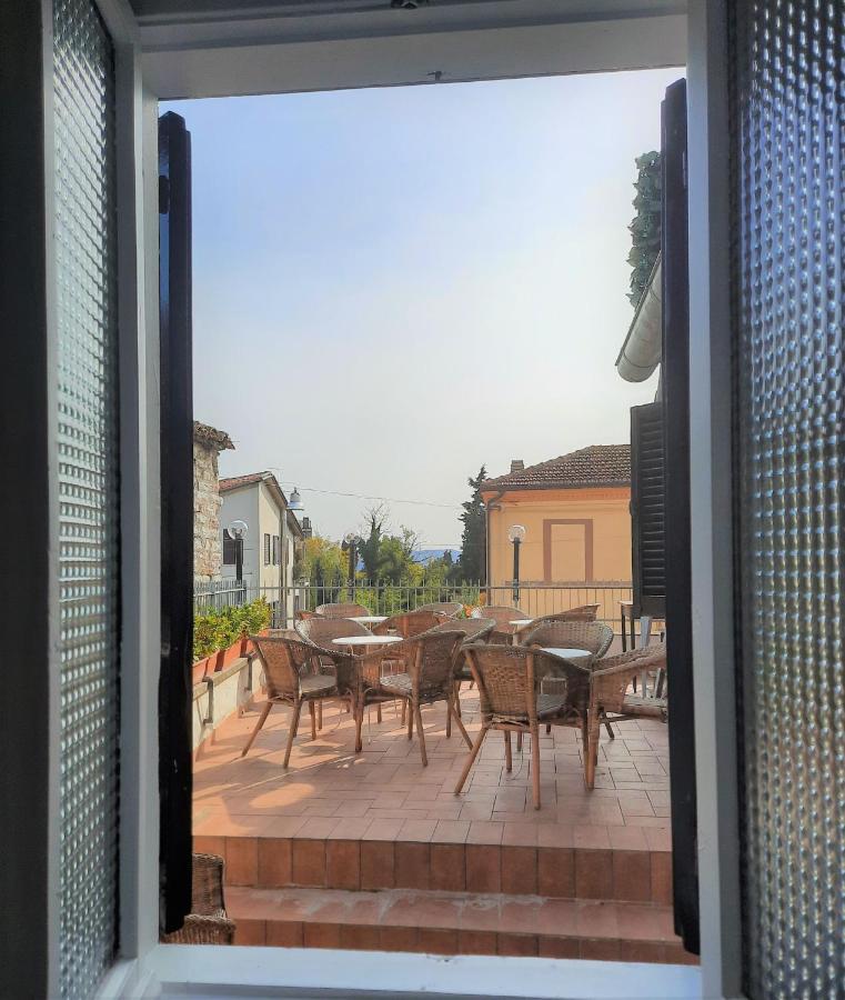 Hotel San Francesco e il lupo Gubbio Esterno foto
