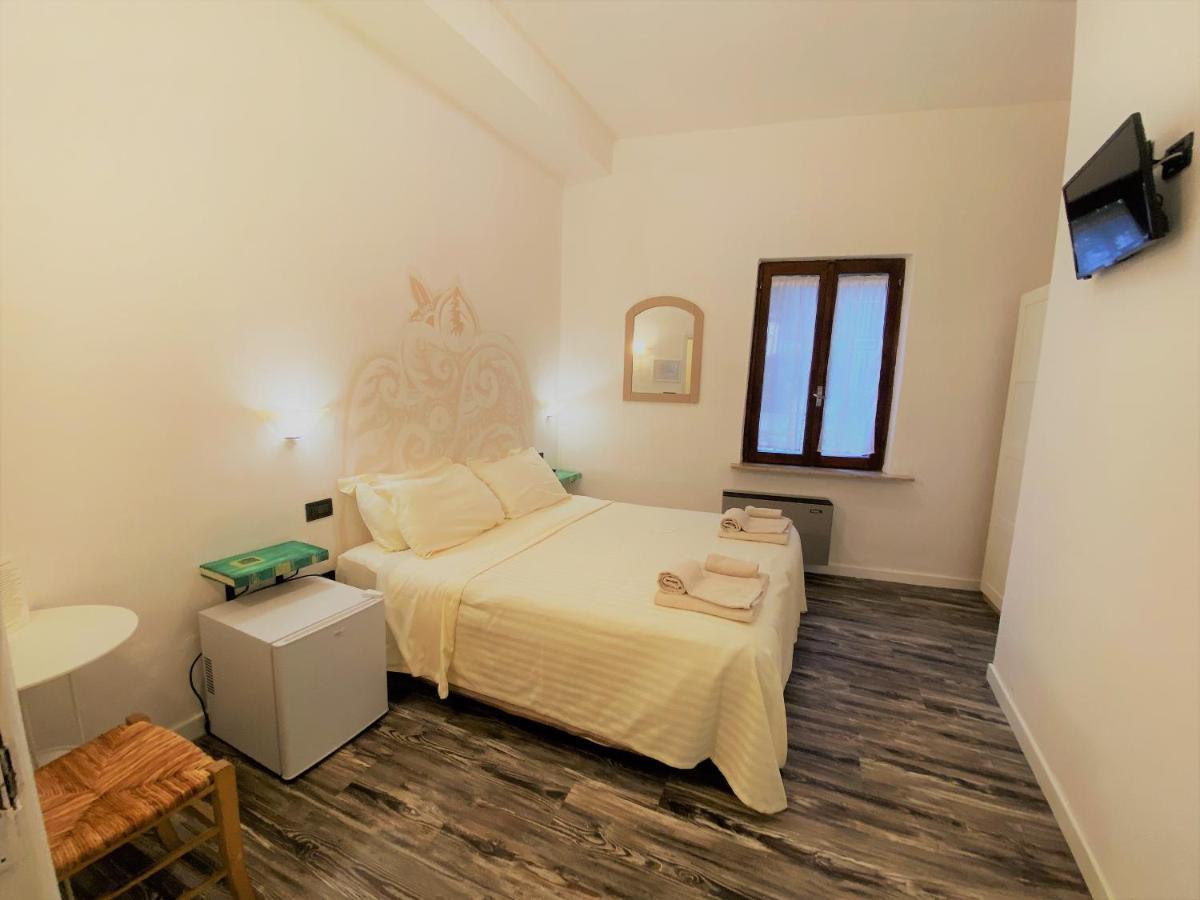 Hotel San Francesco e il lupo Gubbio Esterno foto