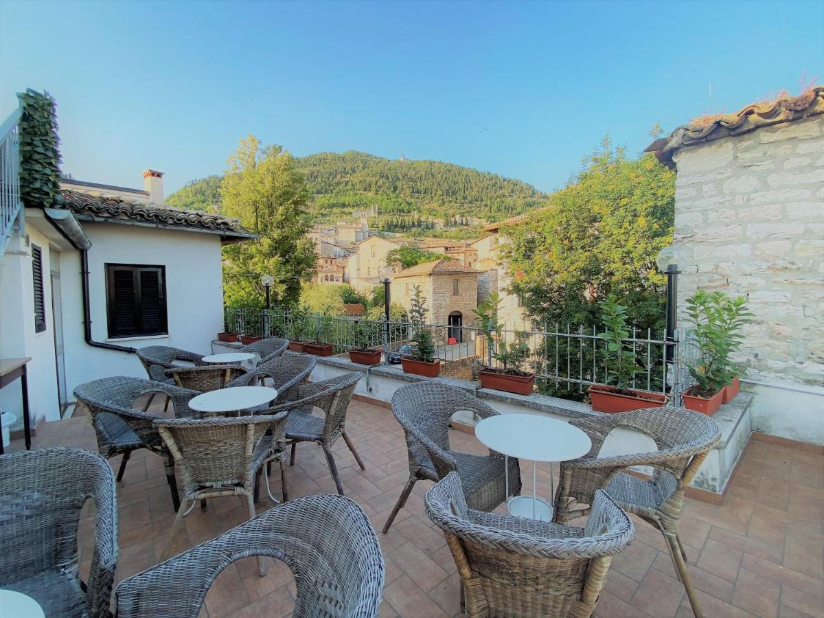 Hotel San Francesco e il lupo Gubbio Esterno foto